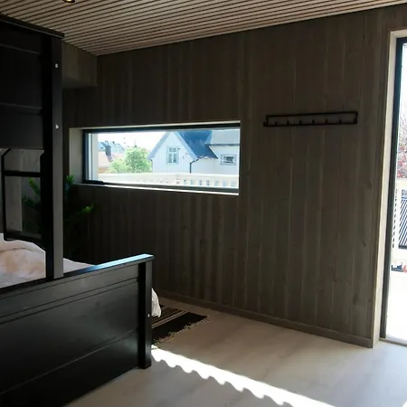 Apartment High Standard Henningsvaer